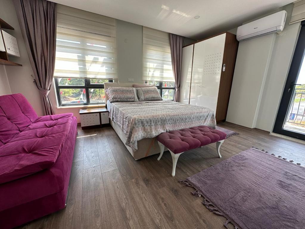 Lara Olympos Otel *
